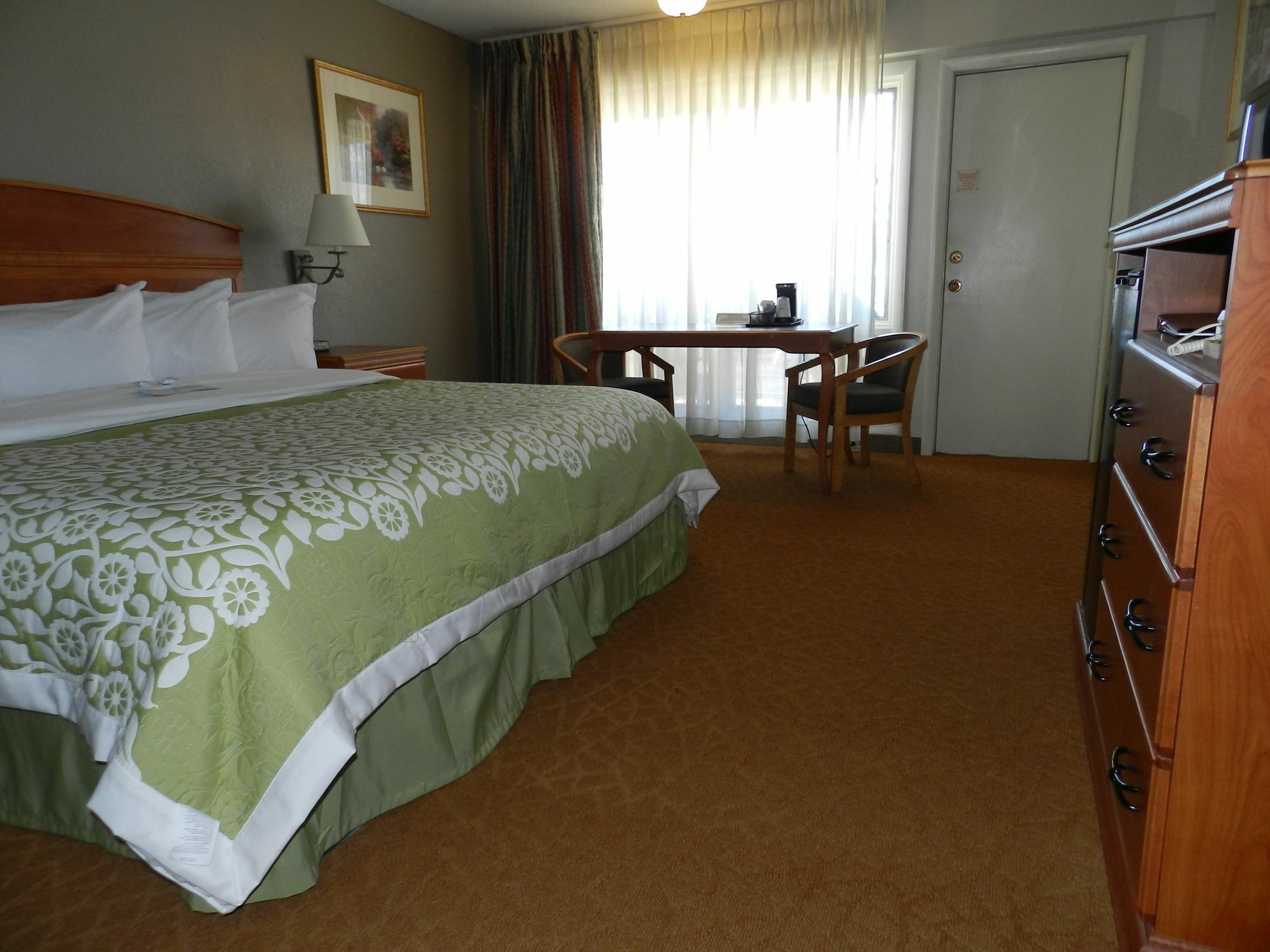 Отель Clarion Pointe Rhinelander Downtown Экстерьер фото