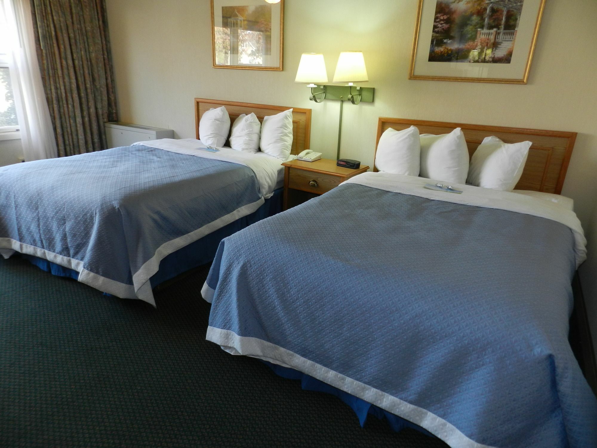 Отель Clarion Pointe Rhinelander Downtown Экстерьер фото
