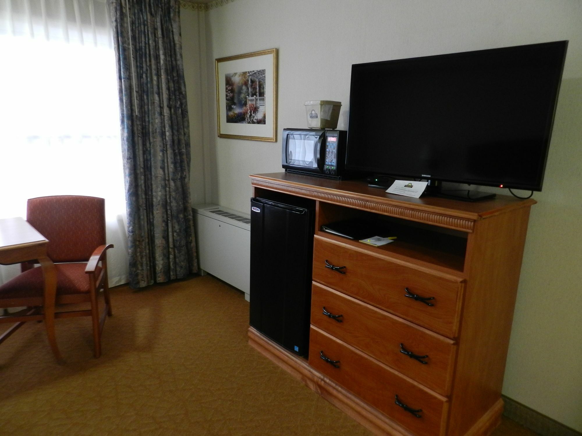 Отель Clarion Pointe Rhinelander Downtown Экстерьер фото